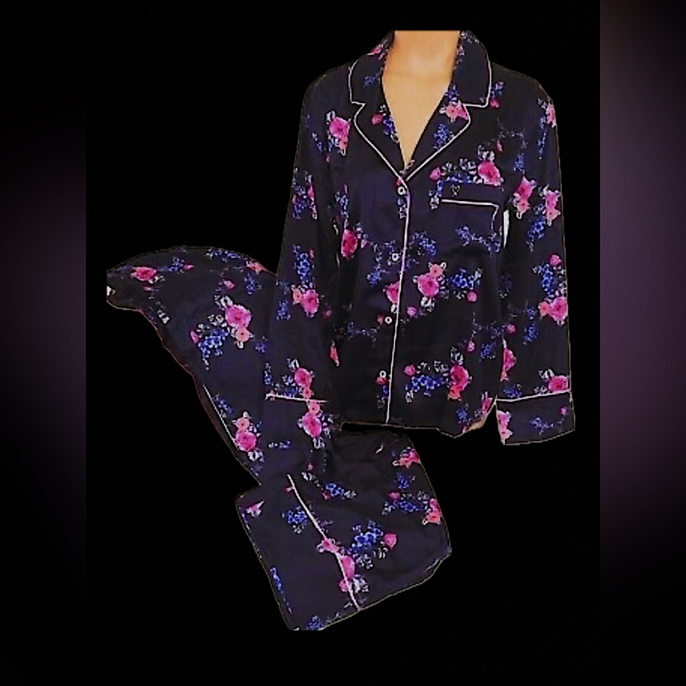 RARE Victoria’s Secret after hours silky satin pajama set blue floral